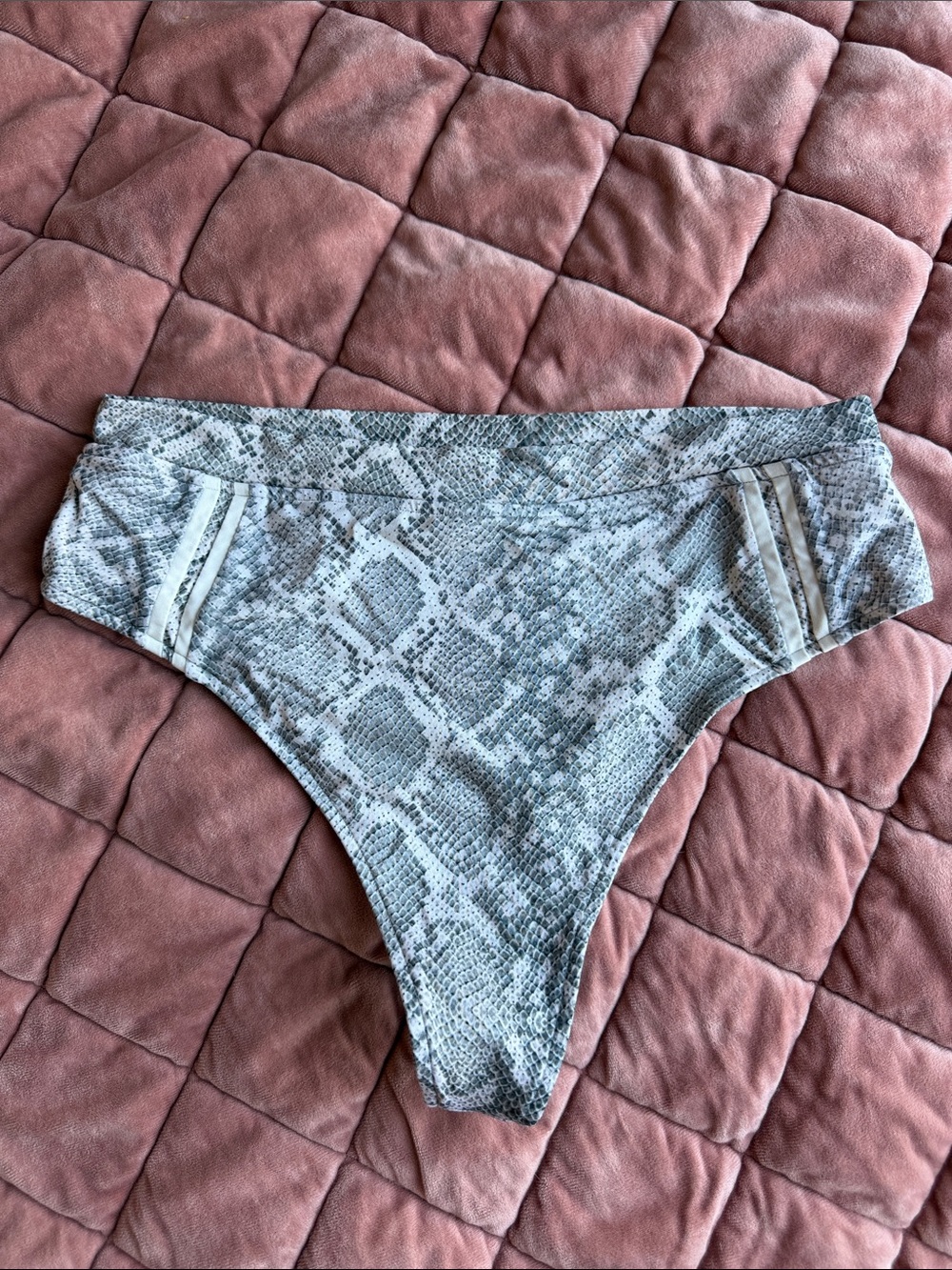 Frankie’s bikinis Snake-Print High-Cut Swim Bottoms - Gray